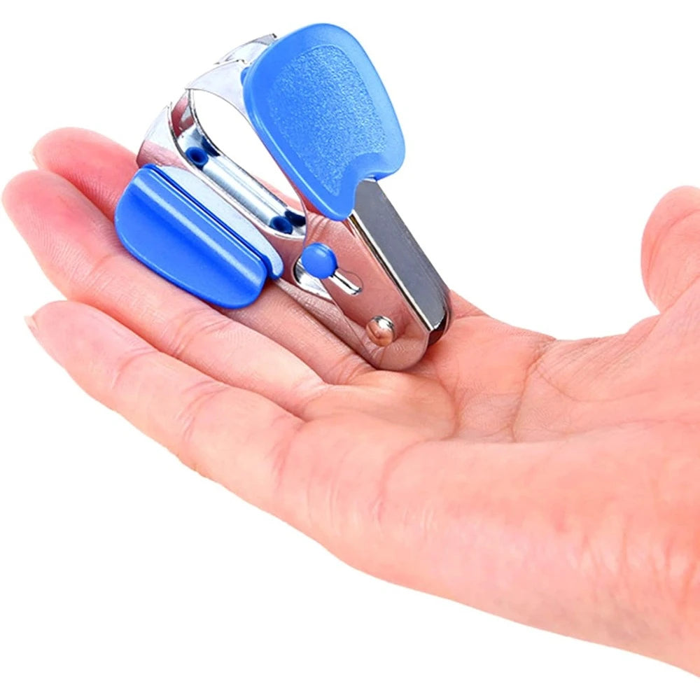 Staple Remover, Professional Staples Puller Removal Tool with Lock for School Office Home, Random Color (Blue, Black, Gray)